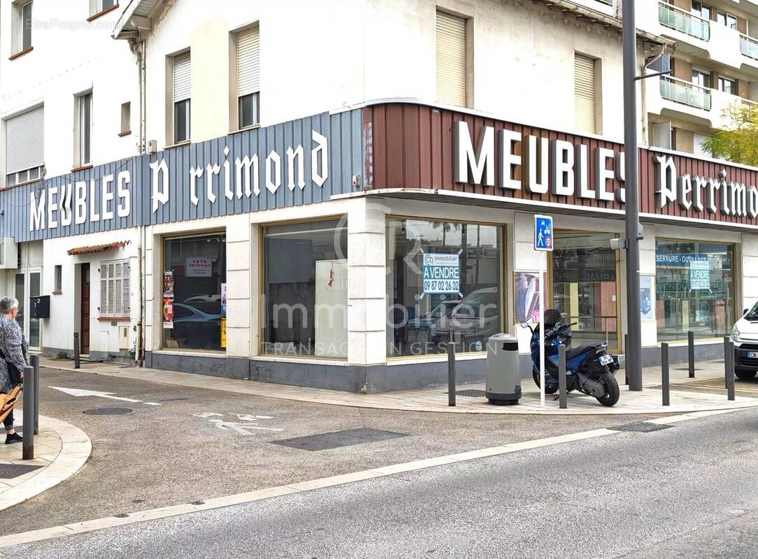 Commerce à CANNES