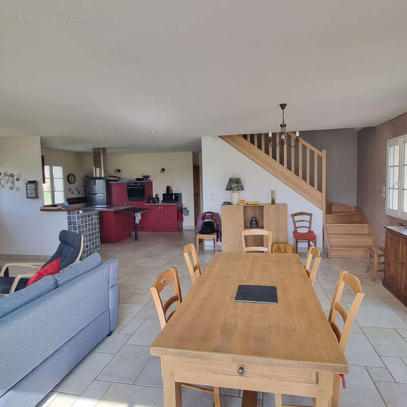 Maison à LYS-SAINT-GEORGES