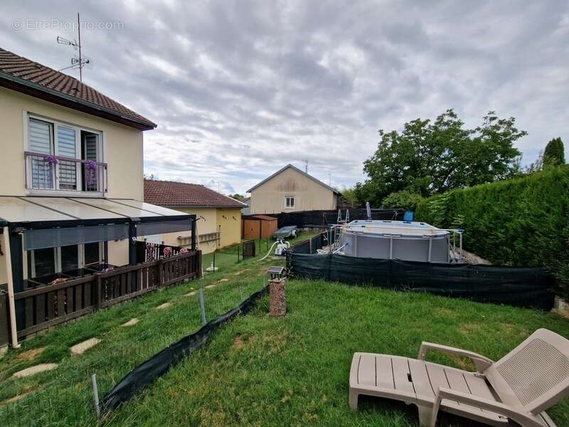 Maison à CONTREXEVILLE
