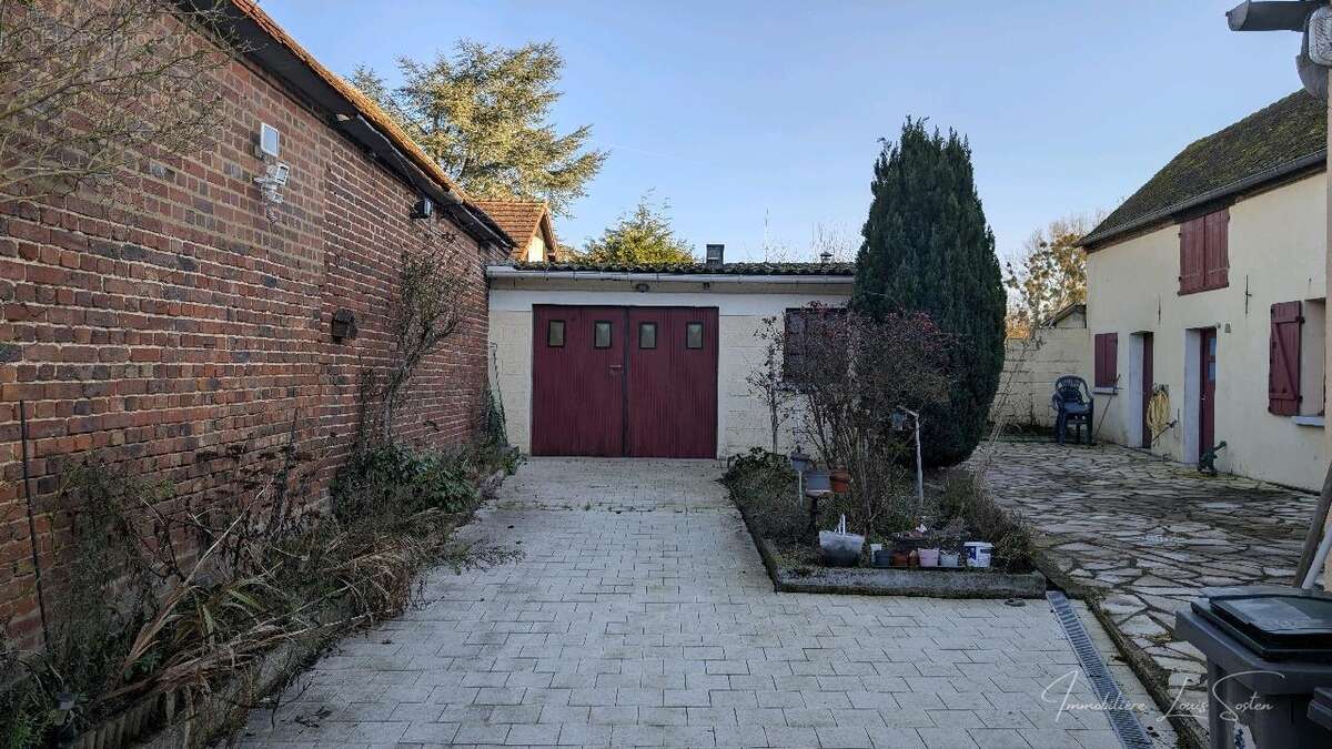 Maison à BEAUVAIS