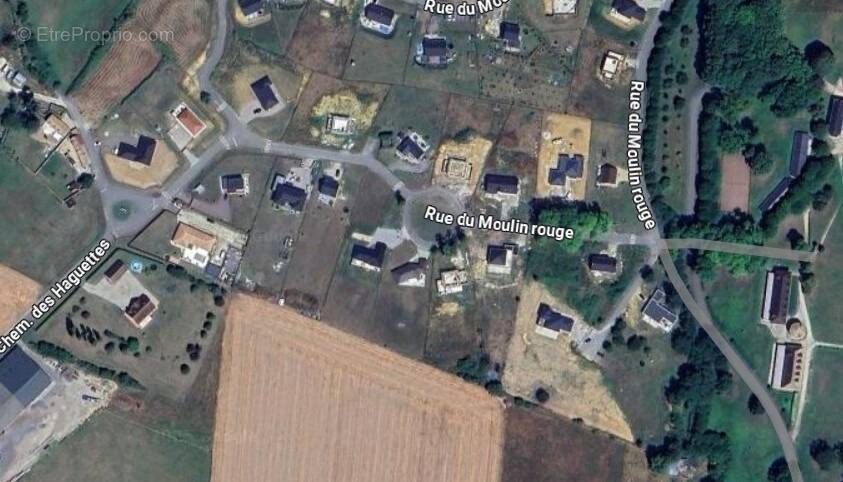 Terrain à SAINT-AUBIN-SUR-GAILLON