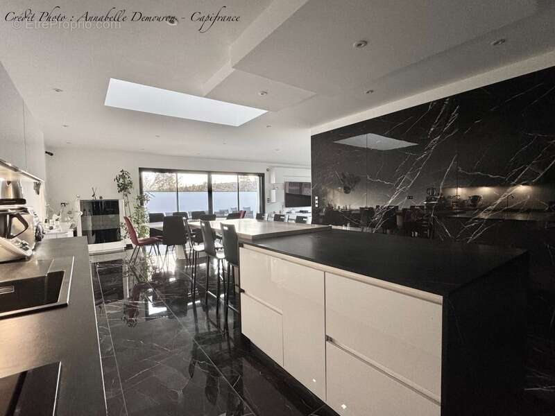 Maison à CHATELGUYON