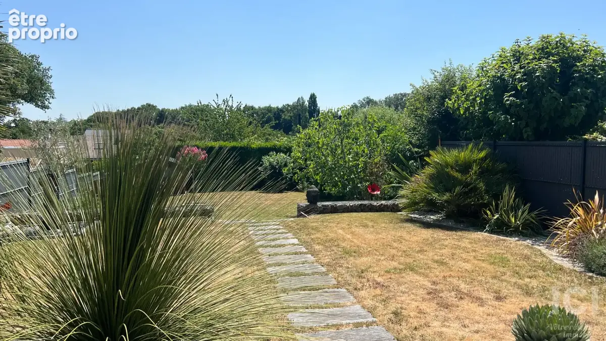 Maison familiale 146 m² . 5/6 chambres .Parcelle piscinable 636 m², Sans travaux - photo 14