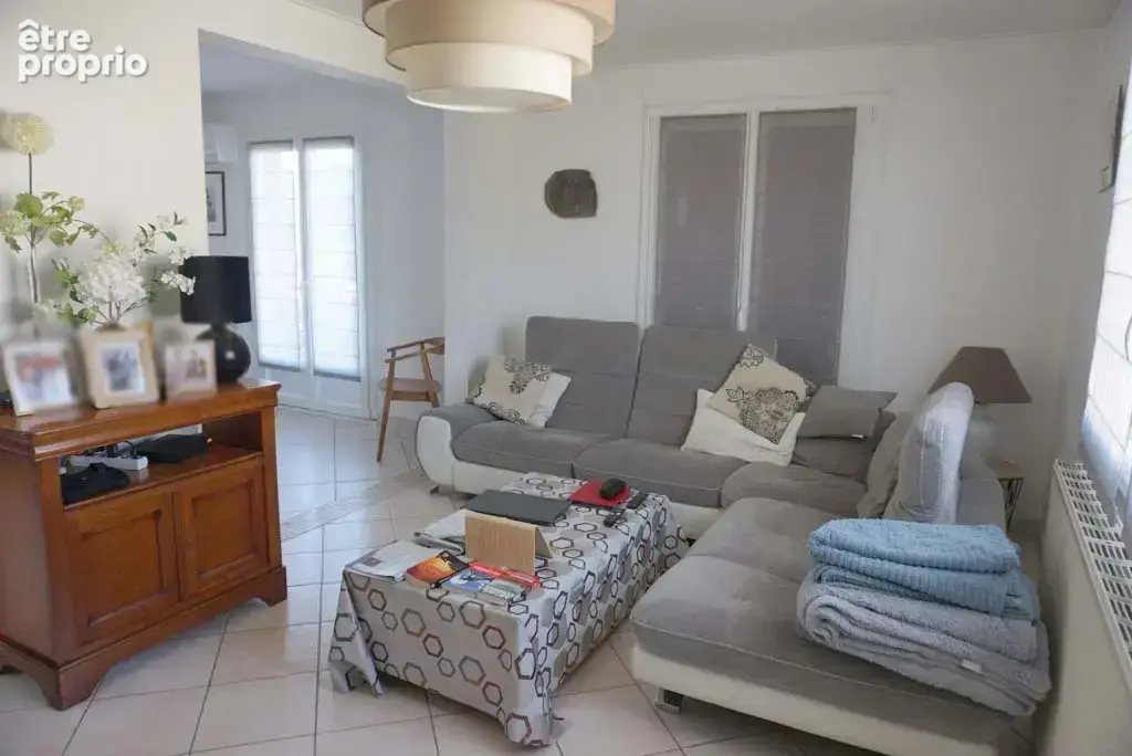 Maison 137 m2 habitables en parfait état - photo 8