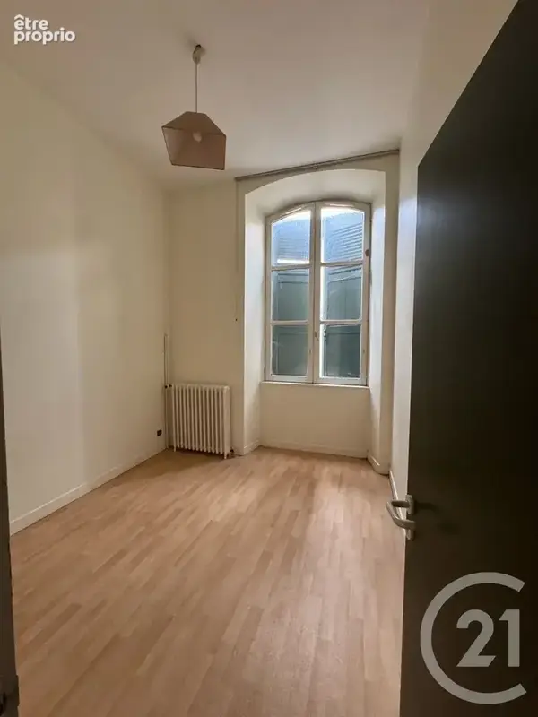 Appartement 7 pièces 120 m² à vendre à Aurillac (15000) - photo 6