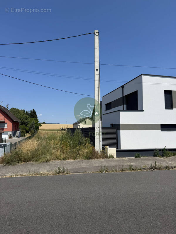 entrée façade sur rue - Terrain à GUMBRECHTSHOFFEN