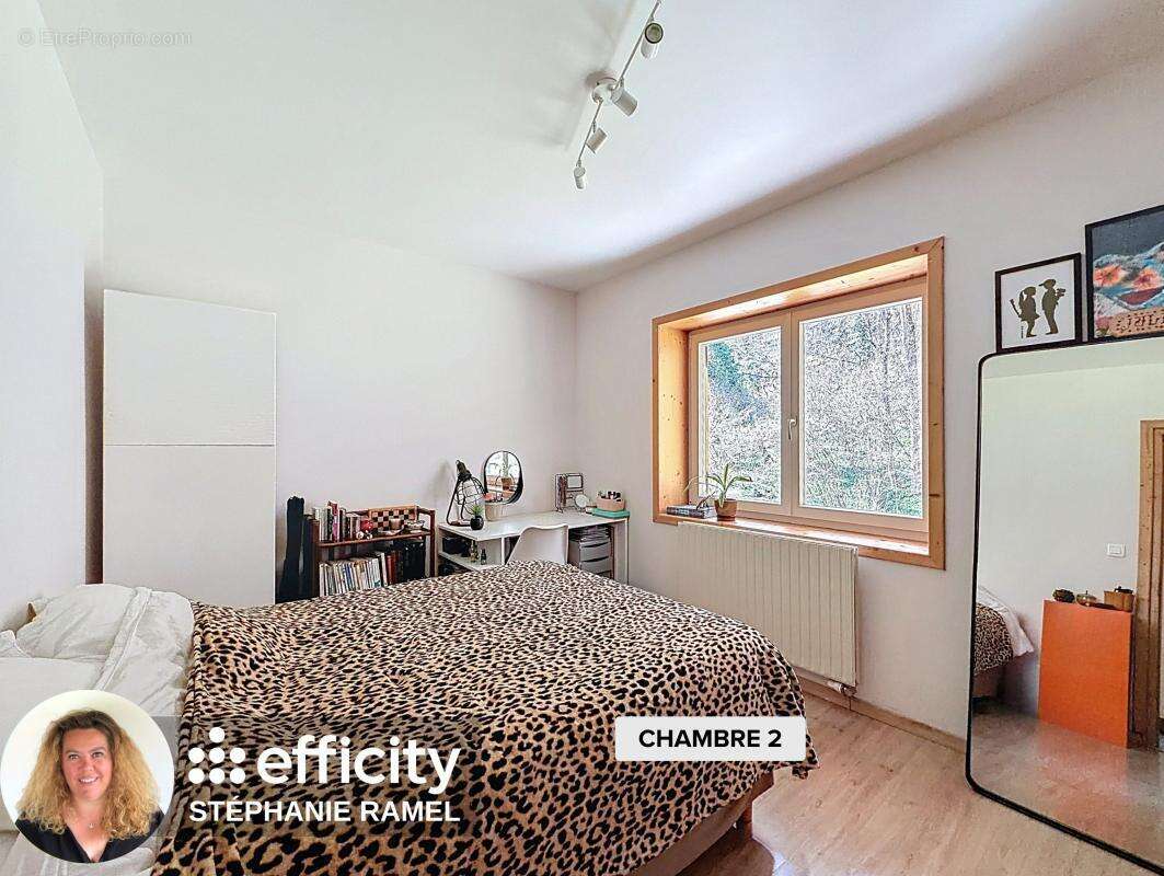 Appartement à MARIGNIER