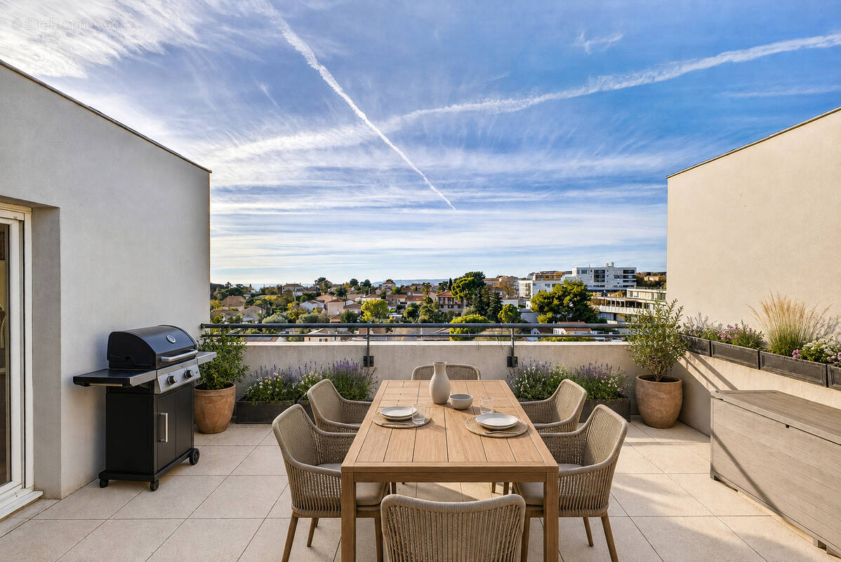 Appartement à MARSEILLE-14E