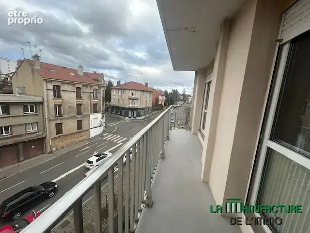 Appartement proche cours fauriel -  t4  rénové avec  balcon et place de stationnement couverte - photo 5