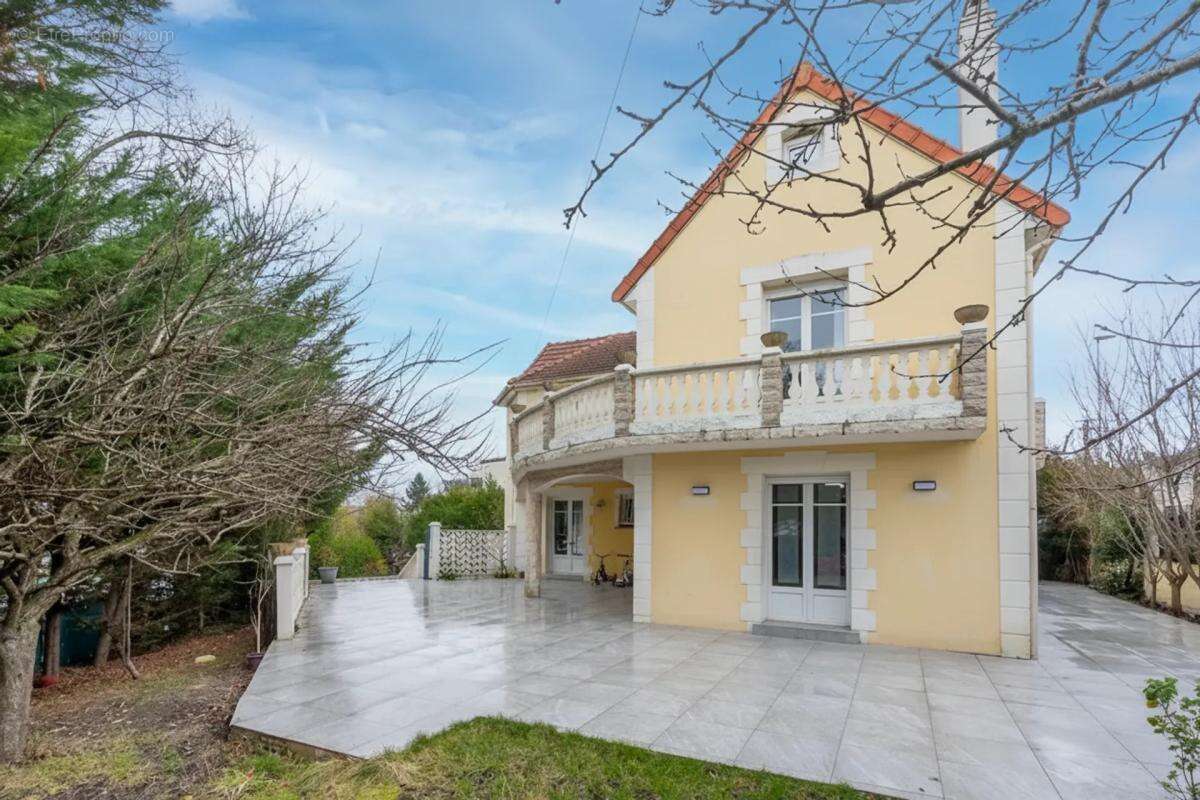 Maison à NOISY-LE-SEC