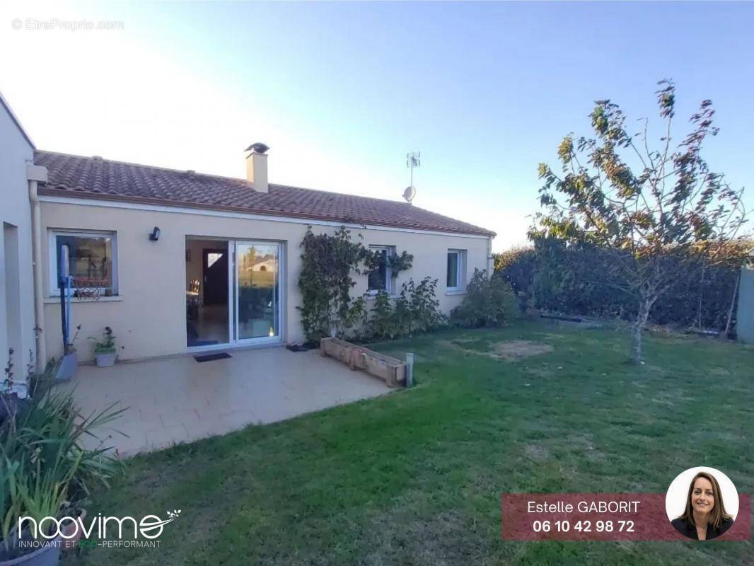 Maison à SAINT-GEORGES-DES-GARDES