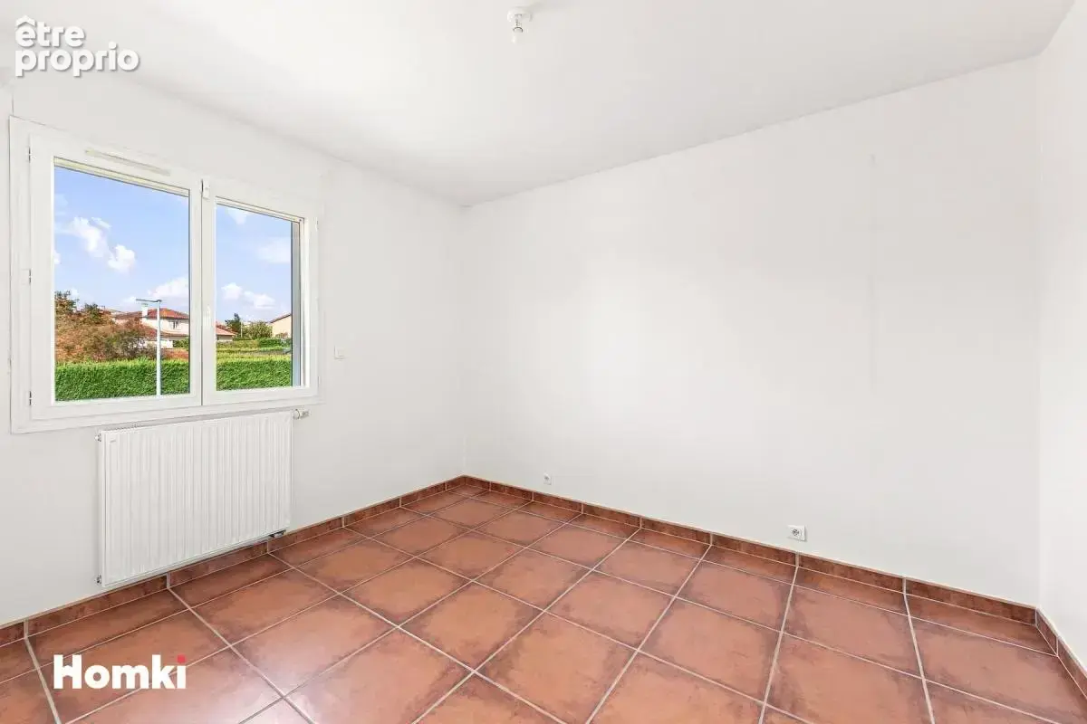 Maison/Villa T4 de 162 m² à Massieux 01600 - photo 6