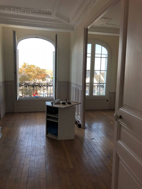 Appartement à COLOMBES