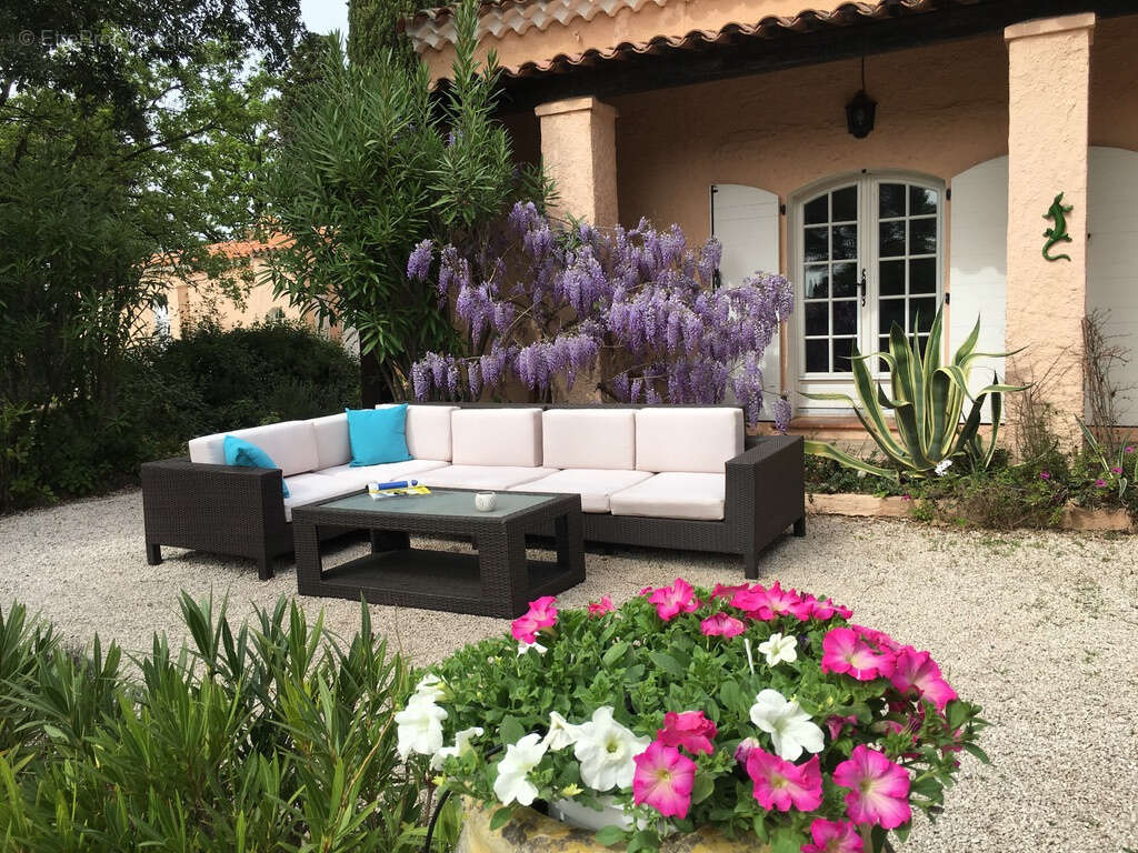 Maison à FREJUS