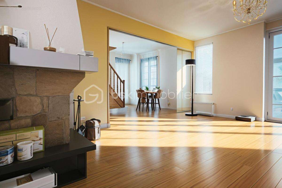 Maison à BOISSY-SOUS-SAINT-YON