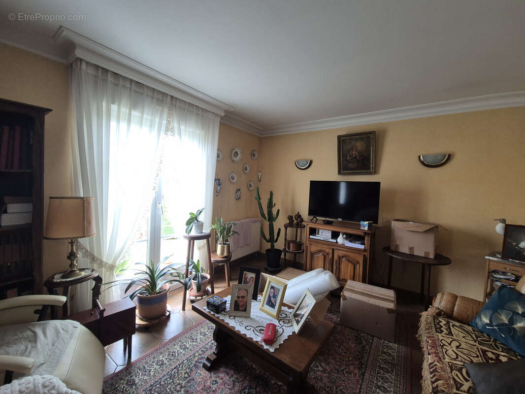 Maison à SABLE-SUR-SARTHE