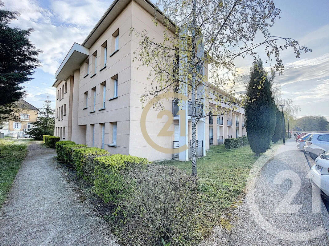 Appartement à SENS