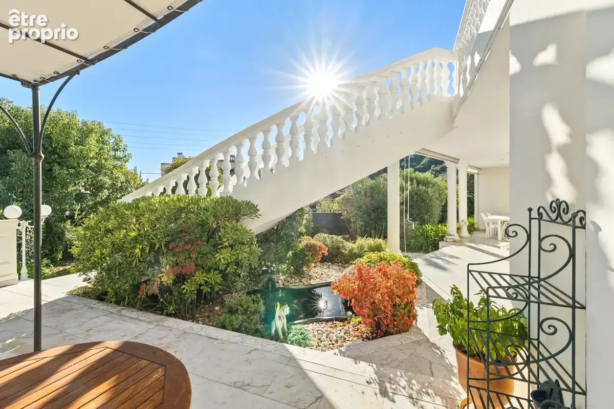 Nice Nord - Collines Saint-Sylvestre - Villa contemporaine 240m2 - jardin - photo 21