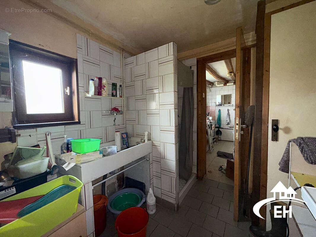 Maison à LA FERTE-FRENEL