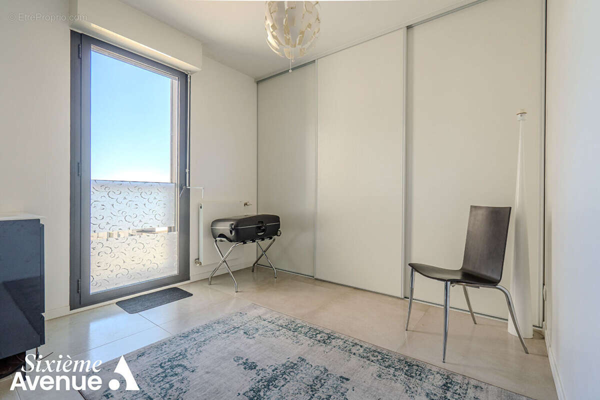 Bordeaux GINKO - Appartement T5 avec une grande terrasse et deux parkings - photo 14