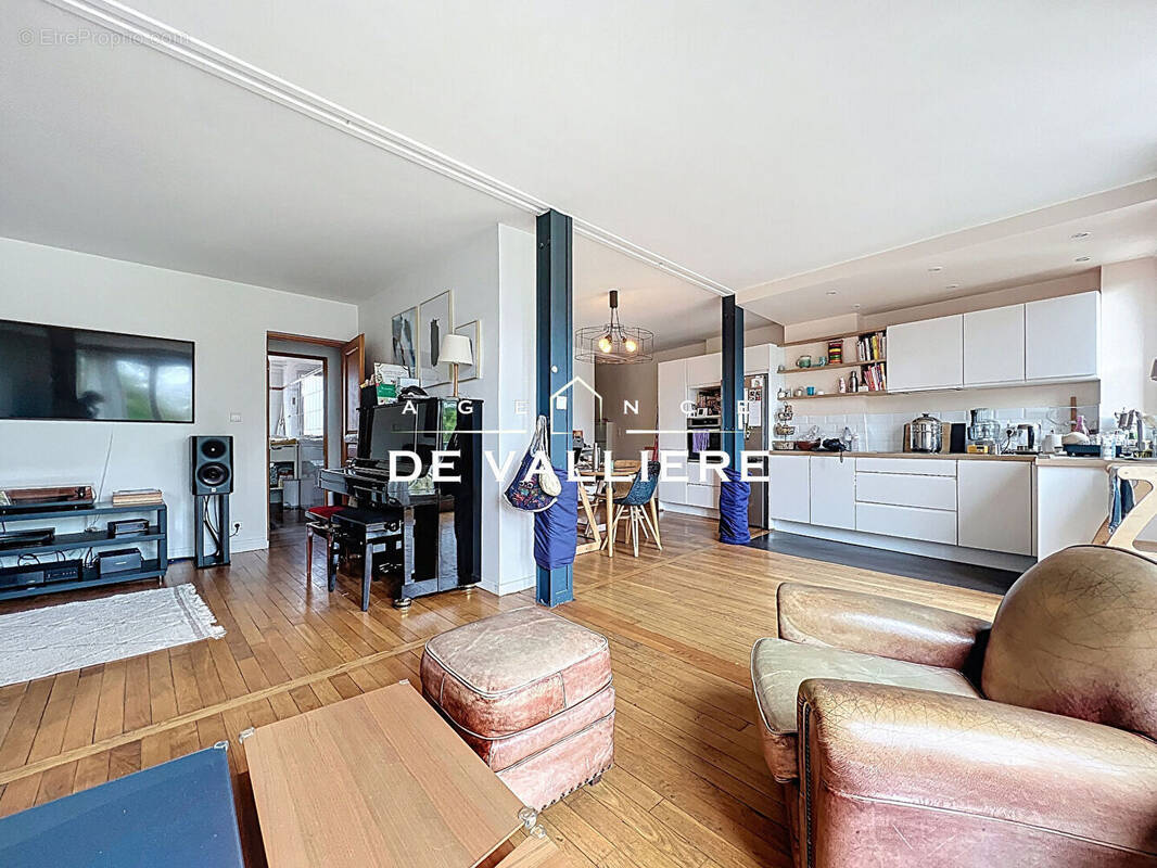 Appartement à NANTERRE