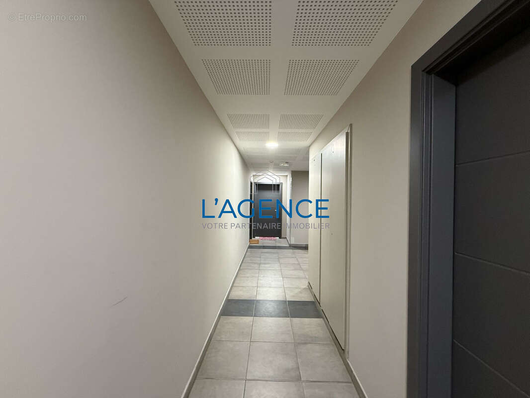 Appartement à LA FARLEDE