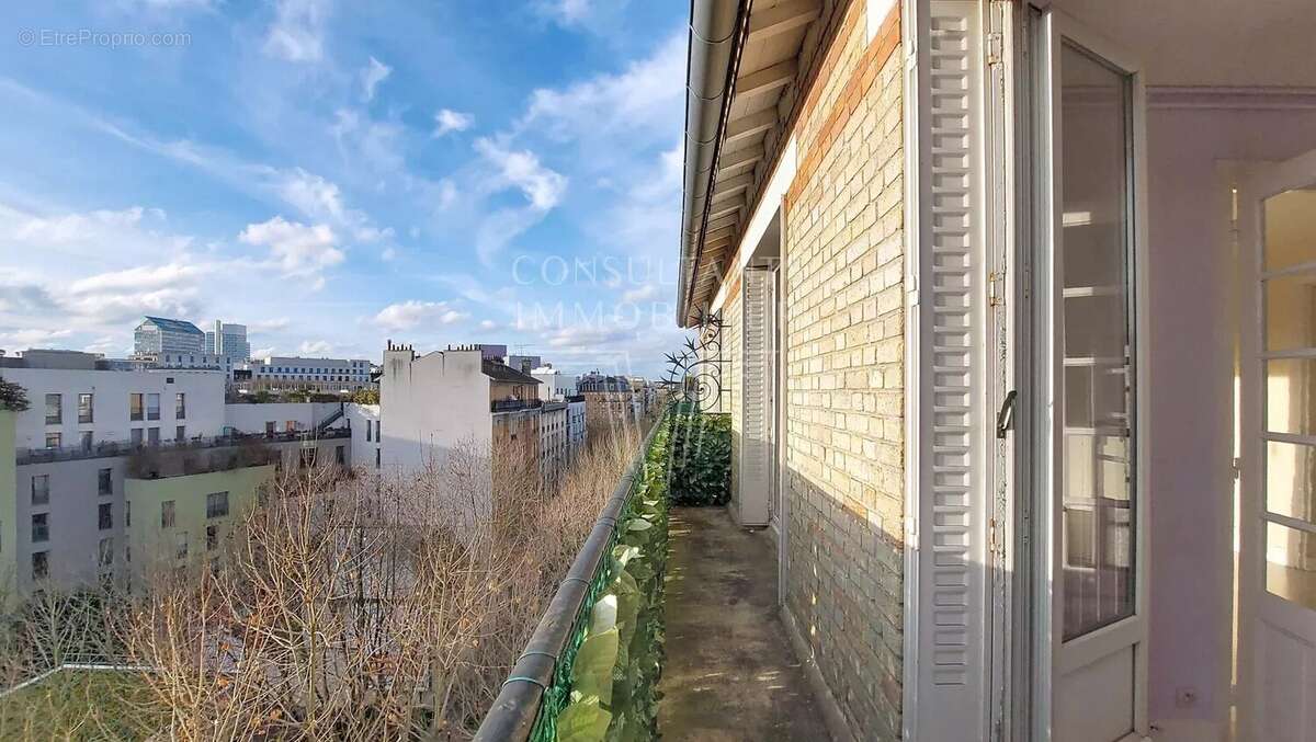 Appartement à BOULOGNE-BILLANCOURT