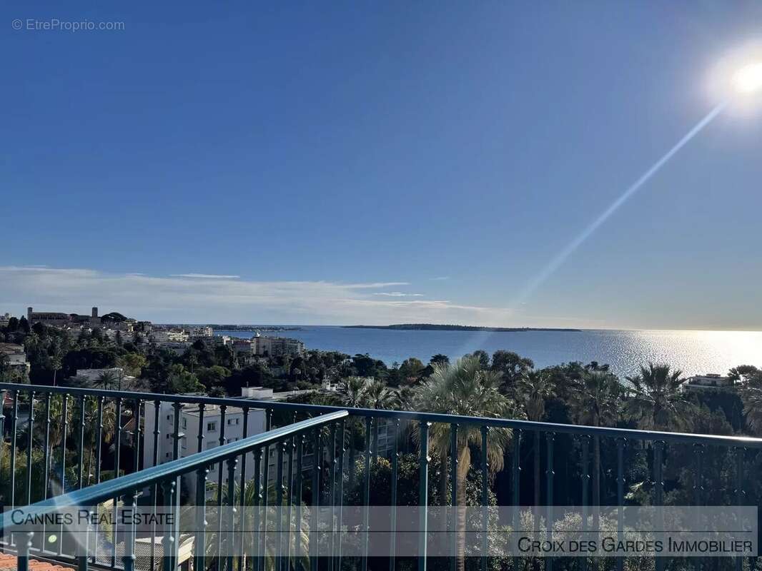 Appartement à CANNES