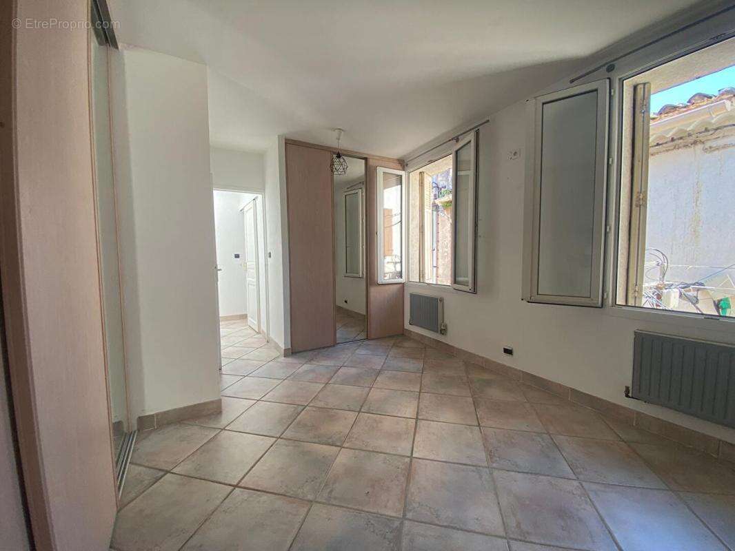Maison à MARSEILLE-11E