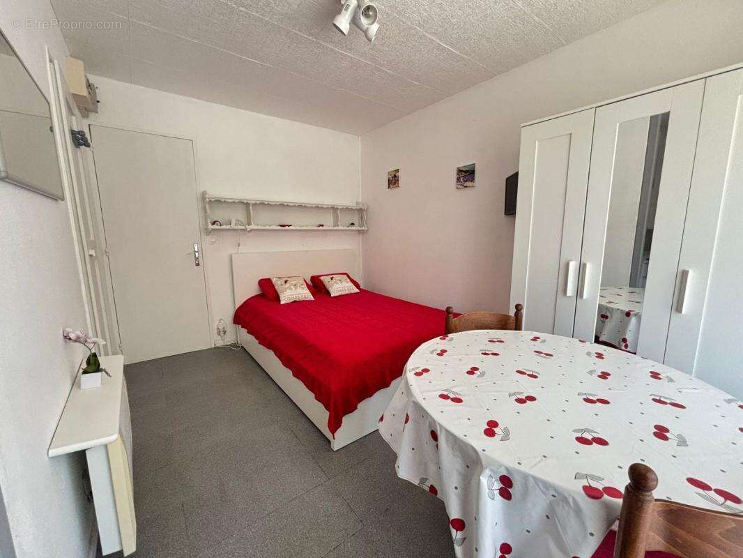 Appartement à GREOUX-LES-BAINS