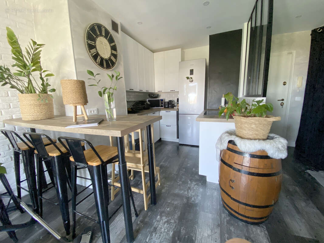 Appartement à LA VILLE-DU-BOIS