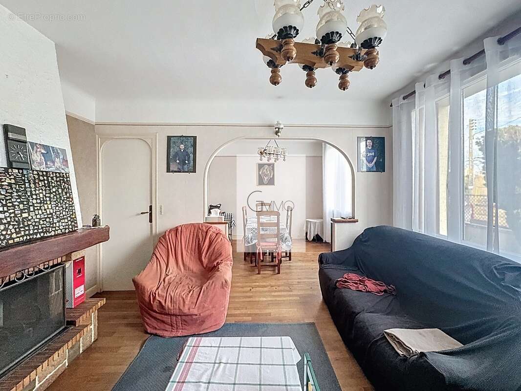 Maison à L&#039;HAY-LES-ROSES