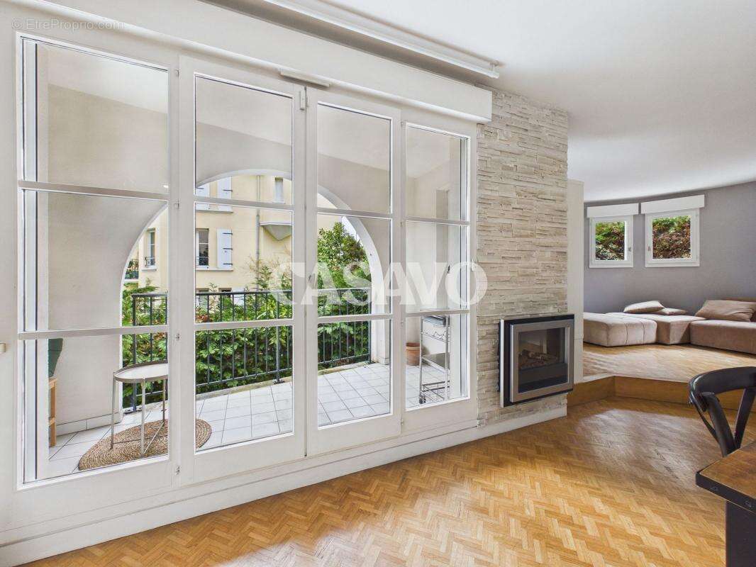 Appartement à LE PLESSIS-ROBINSON