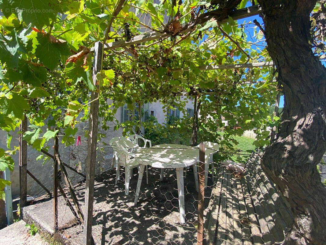 Maison à ORIOL-EN-ROYANS