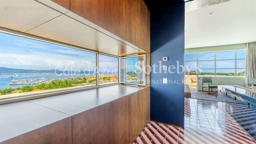 Appartement à SAINT-TROPEZ