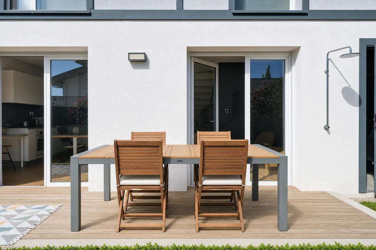 Maison à SAUBION