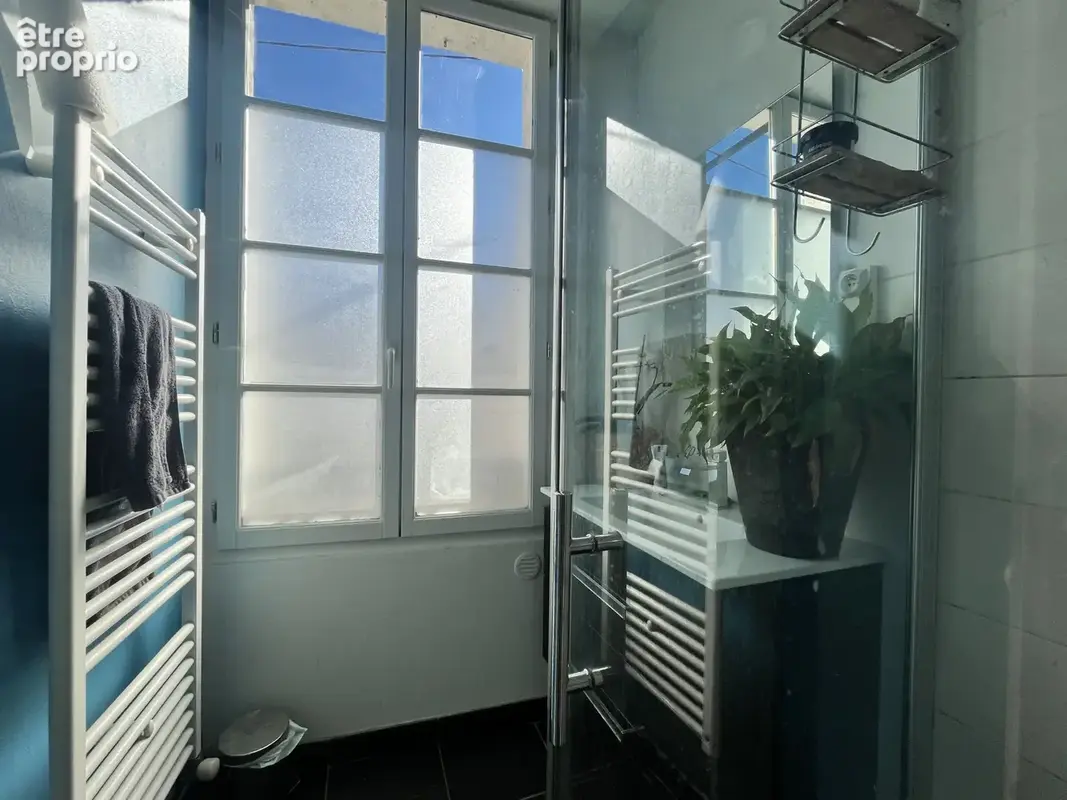 Charmante maison de ville 73m2 à Angoulême avec cour. - photo 7