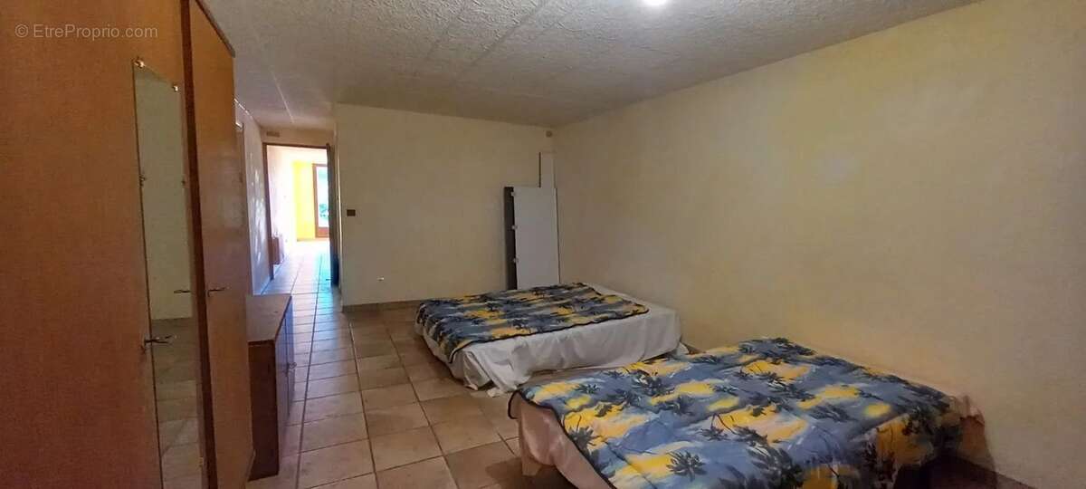 Maison à ROQUEBRUNE-SUR-ARGENS