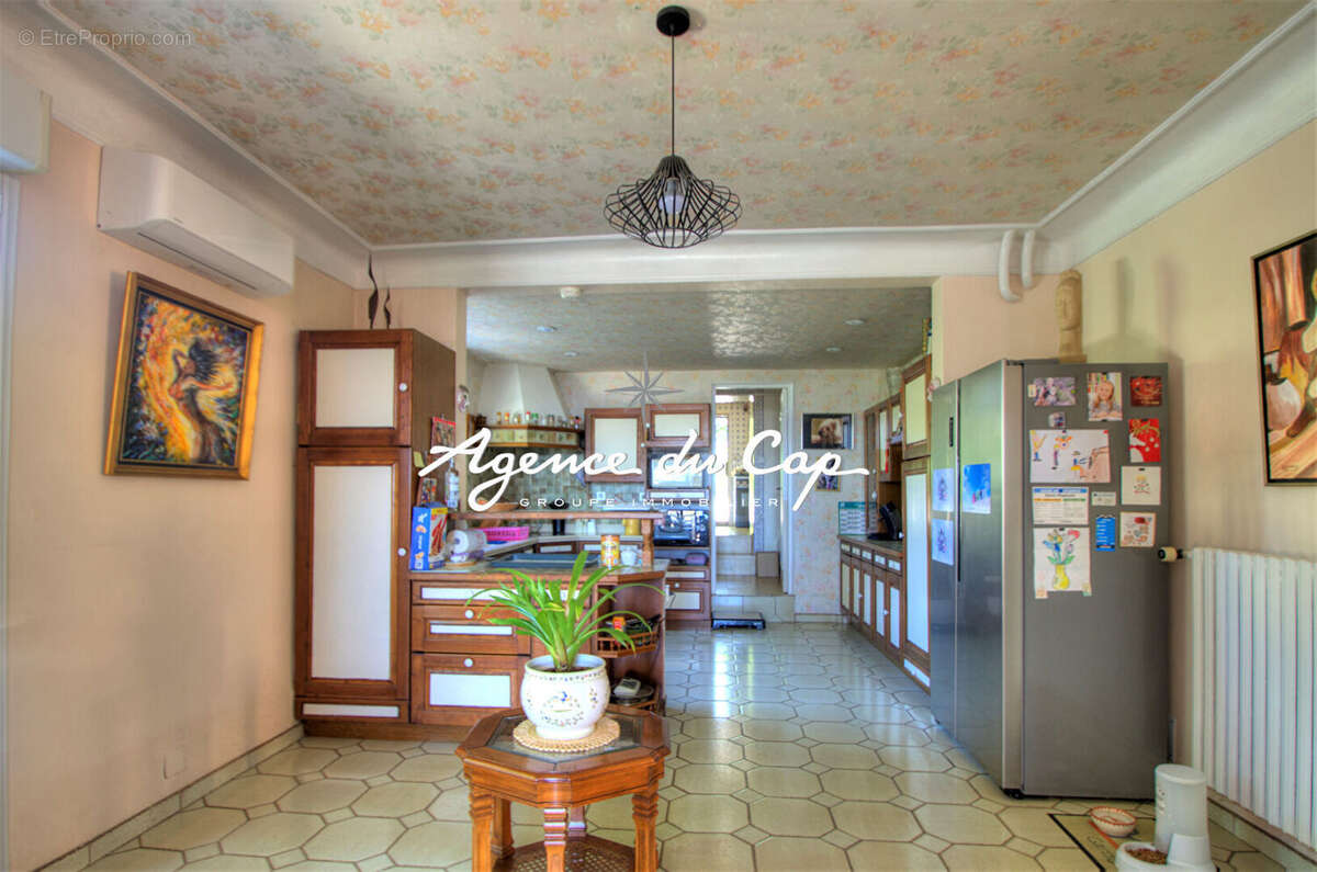 Maison à SAINT-RAPHAEL