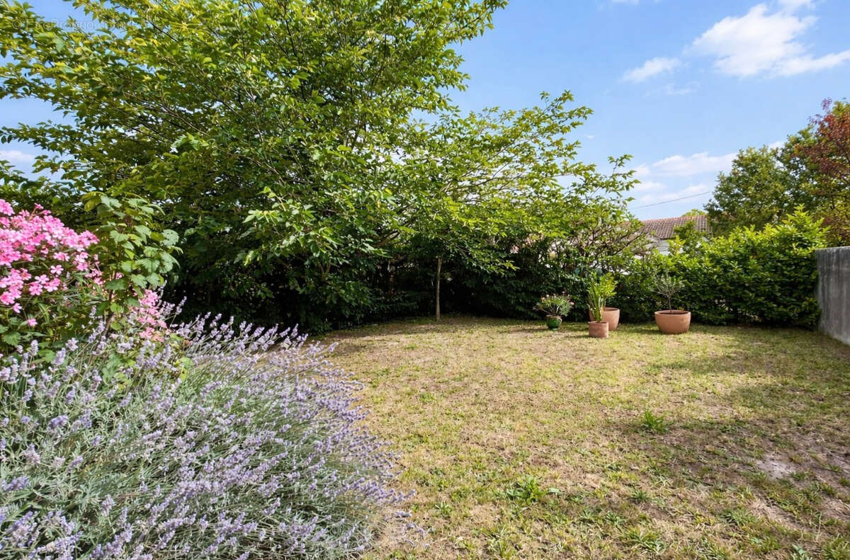 Appartement Eysines 3 pièce(s) 58 m2 - photo 7