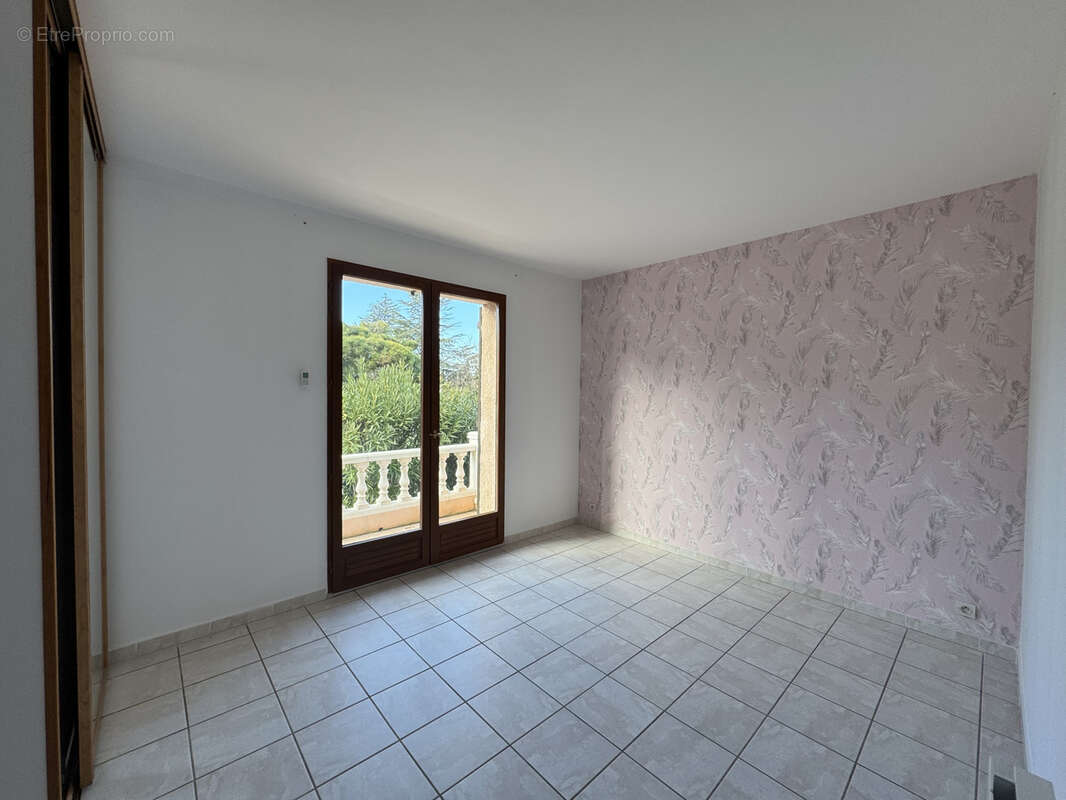 Maison à SALLES-D'AUDE