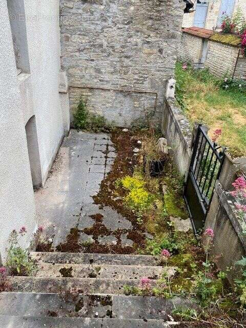 SENNEVOY – Maison T3 : petit prix, grand potentiel ! À saisir vite ! - photo 6