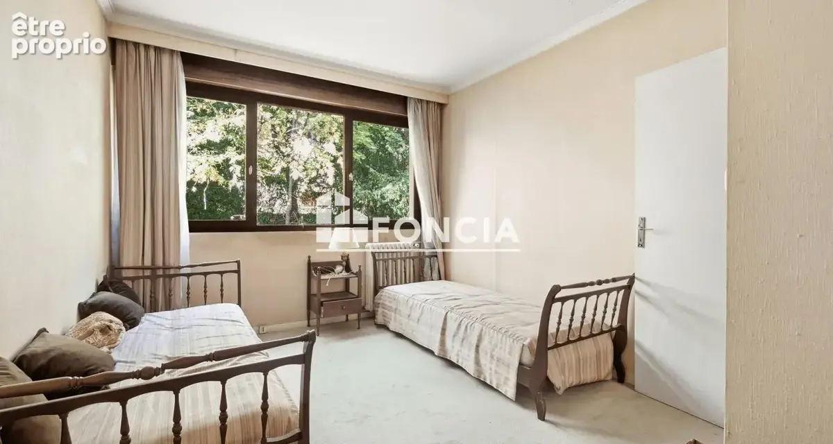 Appartement 3 pièces – Résidence recherchée – Verdure, balcon, parking et cave - photo 11