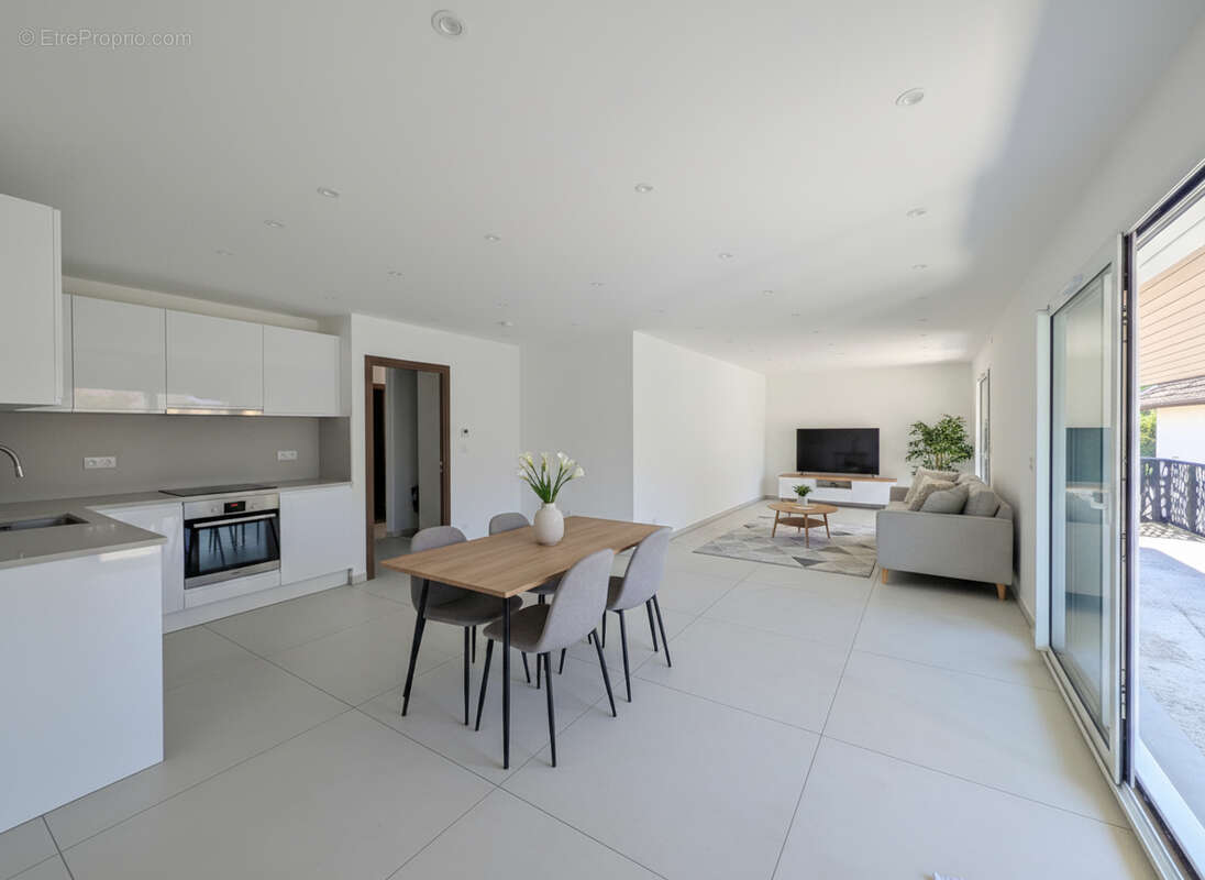 Appartement à AIX-LES-BAINS