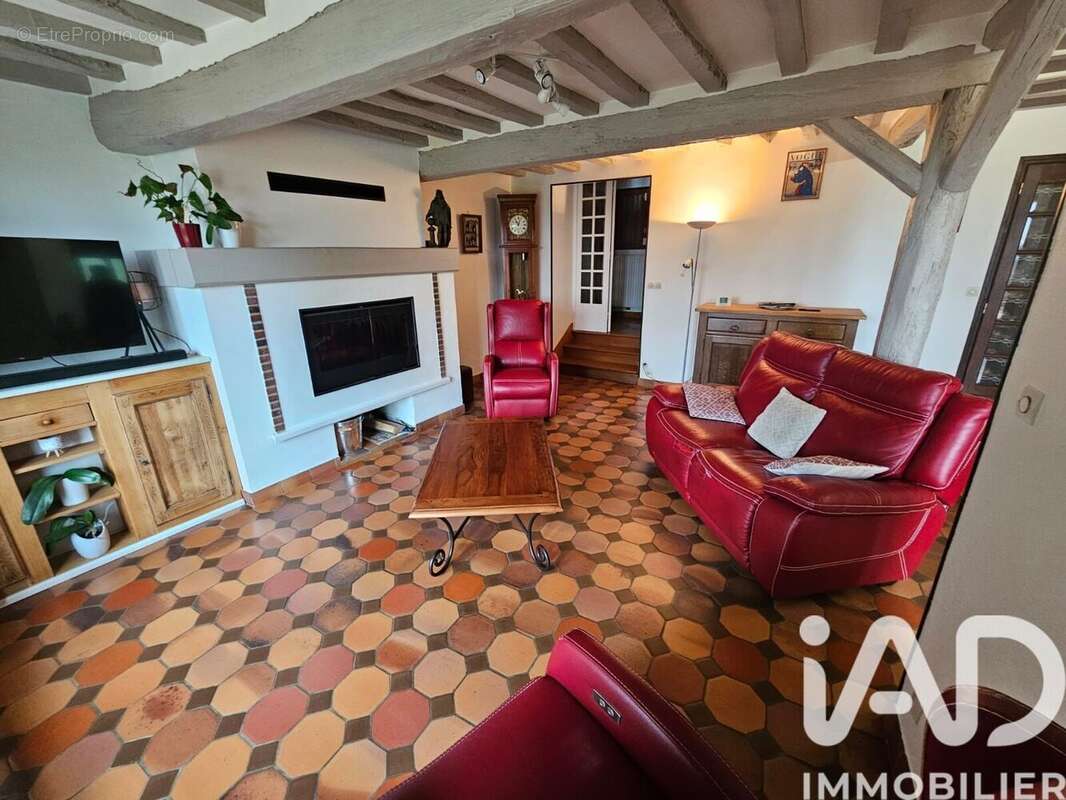 Photo 2 - Maison à VILLENEUVE-SUR-BELLOT