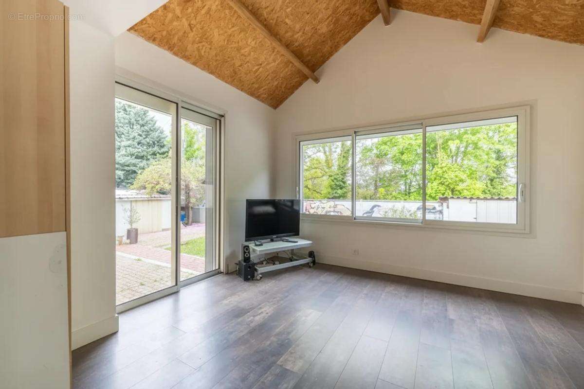 Maison 73m2 - 3/4 chambres avec jardin autour - photo 4