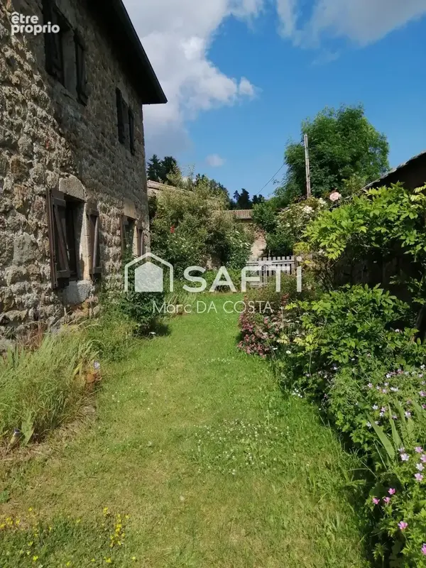 Photo 1 - Maison à ESTIVAREILLES
