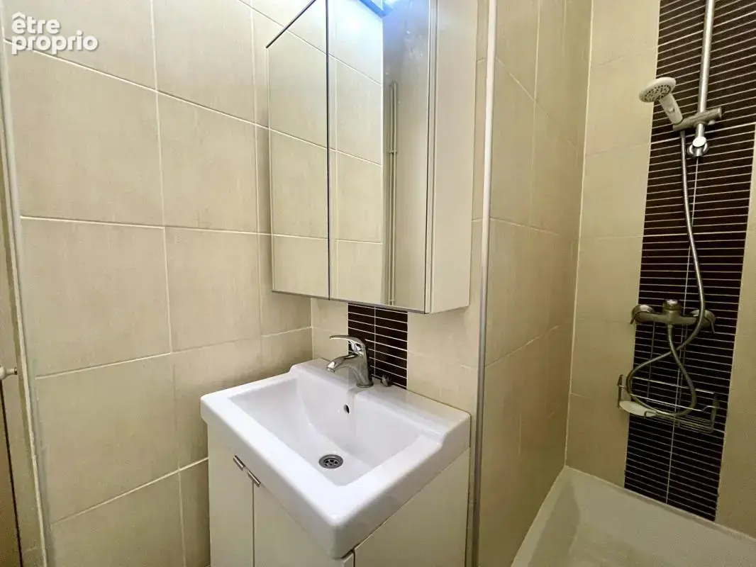 Appartement 53 m²  avec balcon - Le Port-Mayol - Toulon (83000) - photo 5