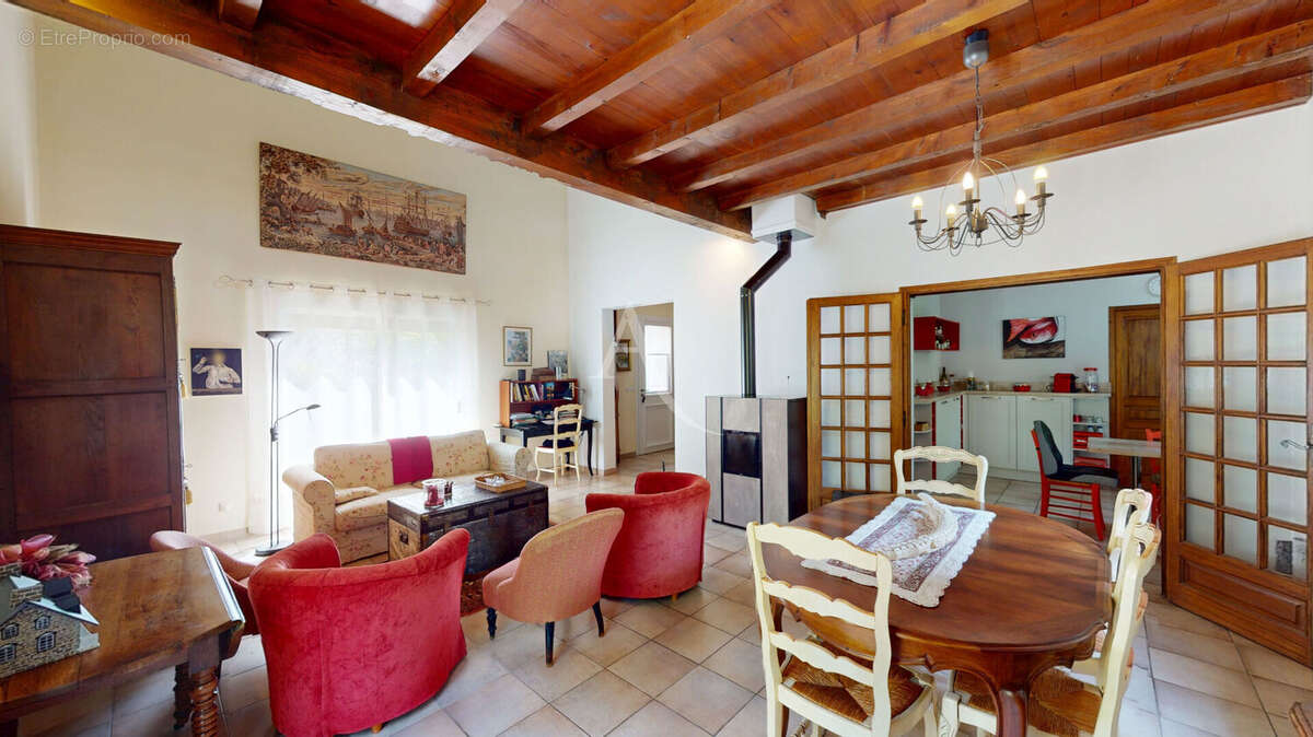Maison à NIMES