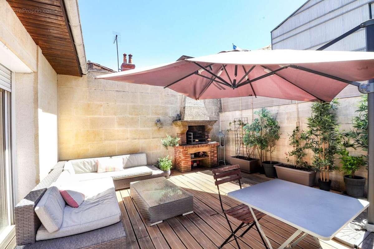 Appartement à BORDEAUX